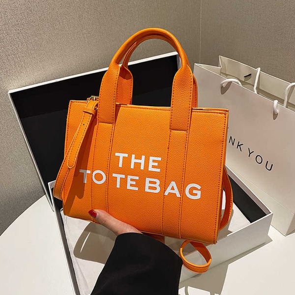 2023 trend personalized daily square bag simple women's single shoulder cross body letter printing handheld
2023 trend personalized daily square bag simple women's single shoulder cross body letter printing handheld