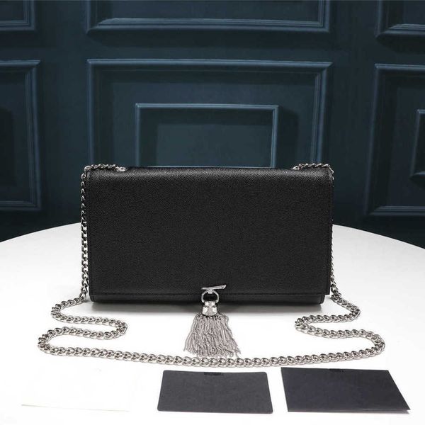 mirror quality designer tassels bags women chian classic shoulder bag leather armpit bag leather crossbody luxurys handbag 230715
mirror quality designer tassels bags women chian classic shoulder bag leather armpit bag leather crossbody luxurys handbag 230715