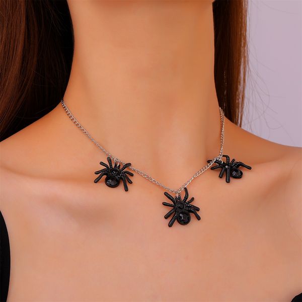 halloween zircon spider pendant necklaces three spiders silver clavicle chains for women party holiday sweater jewelry punk style
halloween zircon spider pendant necklaces three spiders silver clavicle chains for women party holiday sweater jewelry punk style