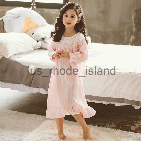 pajamas children girl lolita dress princess sleep shirts vintage kid ruffles nightgown courtly style toddler nightdress lounge sleepwear x07, Blue;red
pajamas children girl lolita dress princess sleep shirts vintage kid ruffles nightgown courtly style toddler nightdress lounge sleepwear x07, Blue;red