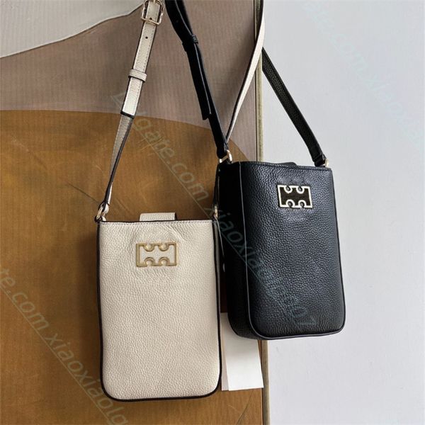 2023 original luxurys cowhide bags designer totes women men mini underarm handbag leisure shoulder bag clutch bag cross body tote hobo purse
2023 original luxurys cowhide bags designer totes women men mini underarm handbag leisure shoulder bag clutch bag cross body tote hobo purse