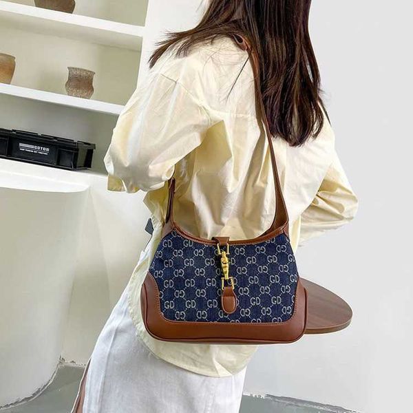 handbag designer 2023 vintage vintage denim cloth bag new high sense small crowd light luxury one shoulder cross body underarm bag women
handbag designer 2023 vintage vintage denim cloth bag new high sense small crowd light luxury one shoulder cross body underarm bag women