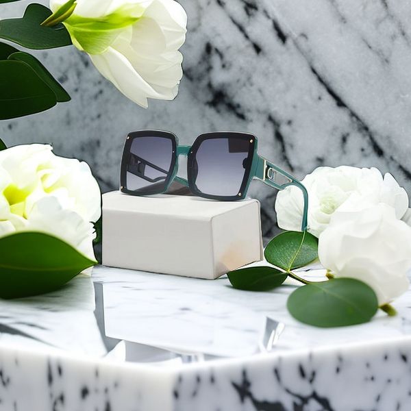 luxurious sunglasses designer letter womens mens goggle senior eyewear for women eyeglasses frame vintage metal fashionable and handsome sun, White;black
luxurious sunglasses designer letter womens mens goggle senior eyewear for women eyeglasses frame vintage metal fashionable and handsome sun, White;black