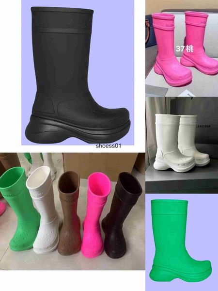 autumn and winter 2023 balenciga dark horse single product co branded hole shoes shaking sole anti-skid thick soled high rise show boots, Black
autumn and winter 2023 balenciga dark horse single product co branded hole shoes shaking sole anti-skid thick soled high rise show boots, Black