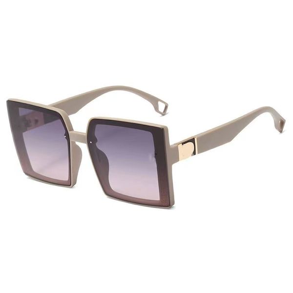 fashion sunglasses designer letter womens mens goggle senior eyewear for women eyeglasses frame vintage fashionable and handsome sun glasses, White;black
fashion sunglasses designer letter womens mens goggle senior eyewear for women eyeglasses frame vintage fashionable and handsome sun glasses, White;black