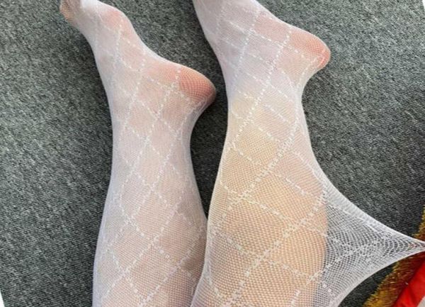 2022 style womens socks classic fashion ins stockings letter pattern hosiery women leggings tights elastic6618960, Black;white
2022 style womens socks classic fashion ins stockings letter pattern hosiery women leggings tights elastic6618960, Black;white