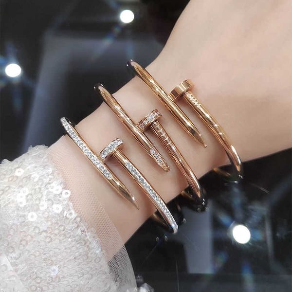 steel nail for girls 18k rose gold water diamond ins fashion niche design bracelet 2023 new, Golden;silver
steel nail for girls 18k rose gold water diamond ins fashion niche design bracelet 2023 new, Golden;silver