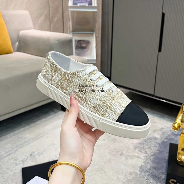 channel shoes 7a 2023 new designer luxury shoes fashion sneakers mens and womens luxury canvas shoe new casual trainers classic ccity sneake, Black
channel shoes 7a 2023 new designer luxury shoes fashion sneakers mens and womens luxury canvas shoe new casual trainers classic ccity sneake, Black