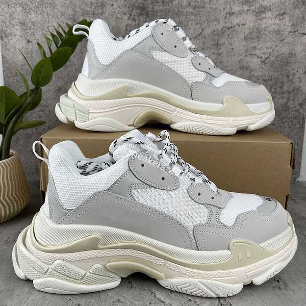 paris triple-s walking shoe luxury dad shoes chaussures femme triple s 17fw designer sneakers for men women vintage old grandpa trainer, Black
paris triple-s walking shoe luxury dad shoes chaussures femme triple s 17fw designer sneakers for men women vintage old grandpa trainer, Black