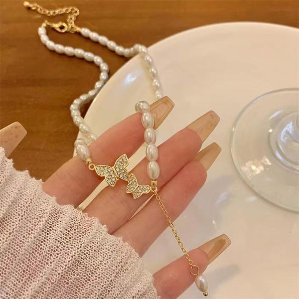 retro light luxury pearl necklace, female butterfly pendant, small and popular, elegant and elegant necklace chain, collar chain, Silver
retro light luxury pearl necklace, female butterfly pendant, small and popular, elegant and elegant necklace chain, collar chain, Silver