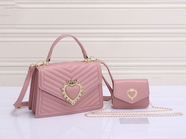 designer handbag high grade leather elegant women's large capacity crossbody bag with handle single shoulder bag
designer handbag high grade leather elegant women's large capacity crossbody bag with handle single shoulder bag