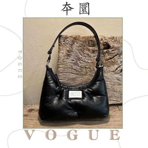 luxuries designers niche margiela magilla men and women's mm6 sheepskin cross-body shoulder waist bag chest bag cloud bag t5ug
luxuries designers niche margiela magilla men and women's mm6 sheepskin cross-body shoulder waist bag chest bag cloud bag t5ug