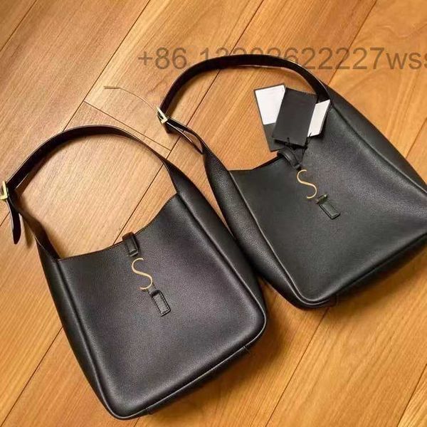 le5a7 hobo evening bags the tote womens luxury handbag shoulder clutch crossbody bag mens designer famous saddle pochette bucket beach summe
le5a7 hobo evening bags the tote womens luxury handbag shoulder clutch crossbody bag mens designer famous saddle pochette bucket beach summe