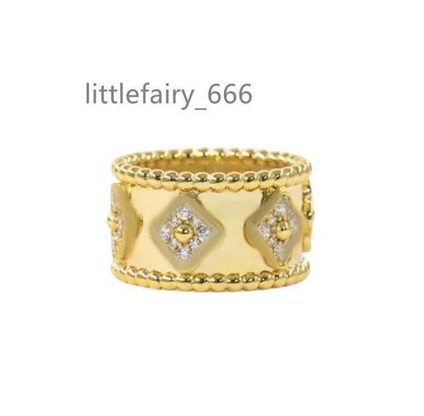 fashionable and exquisite wedding ring popular designer ring 18k gold plated classic quality jewelry accessories selected lovers gifts for w, Silver
fashionable and exquisite wedding ring popular designer ring 18k gold plated classic quality jewelry accessories selected lovers gifts for w, Silver