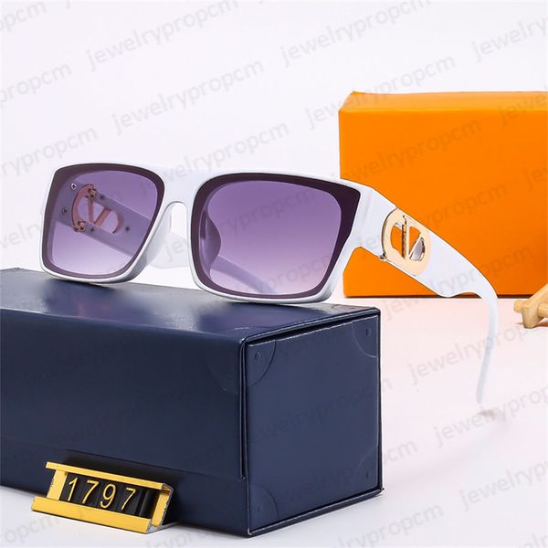 designers sunglasses fashion luxury sunglasses for womens mens sun glass goggle adumbral 5 color option eyeglasses, White;black
designers sunglasses fashion luxury sunglasses for womens mens sun glass goggle adumbral 5 color option eyeglasses, White;black