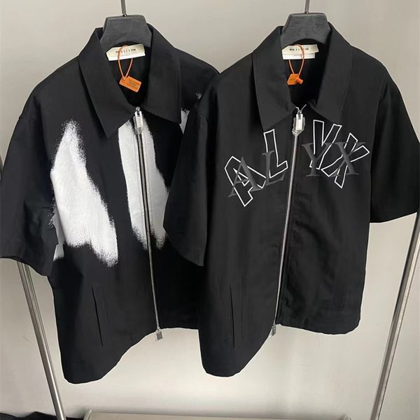 mens casual shirts 23ss graffiti inkjet 1017 alyx 9sm lapel zipper men women quality streetwear functional oversized shirt 230720, White;black
mens casual shirts 23ss graffiti inkjet 1017 alyx 9sm lapel zipper men women quality streetwear functional oversized shirt 230720, White;black