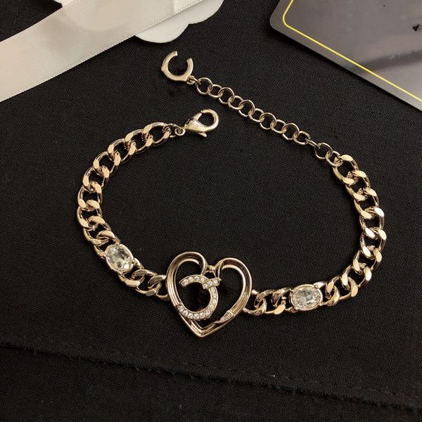 designer ccity charm bracelets luxury jewelry women fashion chains bracelet pearl party gifts nzh, Golden;silver
designer ccity charm bracelets luxury jewelry women fashion chains bracelet pearl party gifts nzh, Golden;silver