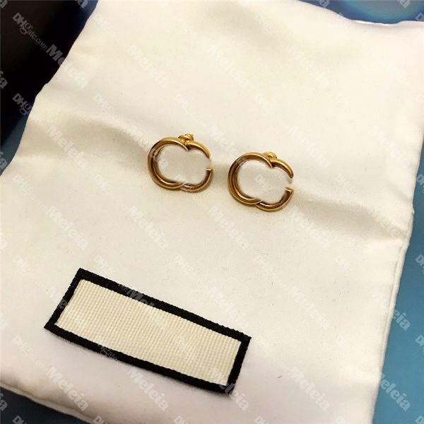 women designer studs party date ear studs with gift box copper simple ear rings jewelry for woman chic double letter charm earrings, Golden;silver
women designer studs party date ear studs with gift box copper simple ear rings jewelry for woman chic double letter charm earrings, Golden;silver