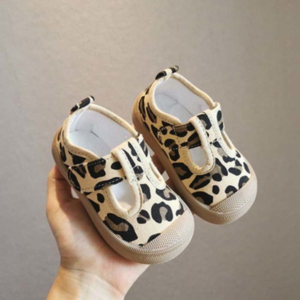 sneakers soft sole cute children girls boys casual sneakers non-slip kids sport shoes baby toddler canvas shoes 1-6y first walkers 230720, Black;red
sneakers soft sole cute children girls boys casual sneakers non-slip kids sport shoes baby toddler canvas shoes 1-6y first walkers 230720, Black;red