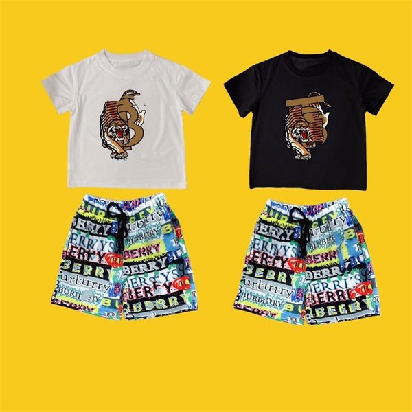 designer t-shirt shorts 2 suits boys girls sports suits children's brand letters high end cotton summer a10, White
designer t-shirt shorts 2 suits boys girls sports suits children's brand letters high end cotton summer a10, White
