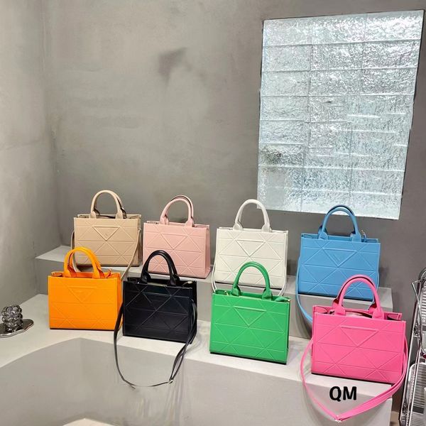 cross-body bag popular one-shoulder small bag women's bag 2023 new summer women's high-end texture bag underarm bag
cross-body bag popular one-shoulder small bag women's bag 2023 new summer women's high-end texture bag underarm bag