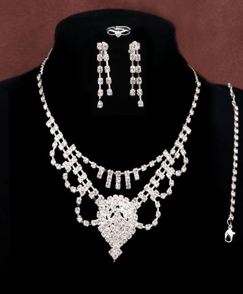 new arrival silver plated rhinestone austrian crystal necklace earrings bracelet ring wedding bride bridal jewelry sets1742882, Slivery;golden
new arrival silver plated rhinestone austrian crystal necklace earrings bracelet ring wedding bride bridal jewelry sets1742882, Slivery;golden