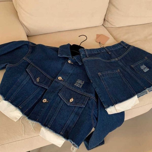 denim jacket designer short women jackets spring summer casual shirt embroidered letters show thin high waist skirt two-piece temperament co, Black;brown
denim jacket designer short women jackets spring summer casual shirt embroidered letters show thin high waist skirt two-piece temperament co, Black;brown