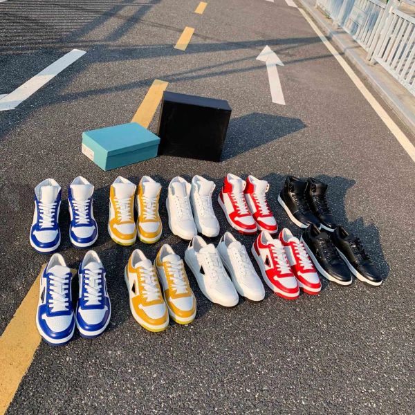 2023 women men metal eyelet casual shoes sneaker leather highsneakers r couples runners trainers shoe with box size 35-46, Black
2023 women men metal eyelet casual shoes sneaker leather highsneakers r couples runners trainers shoe with box size 35-46, Black