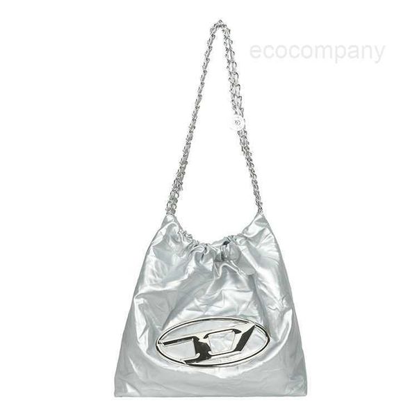 capacity designer diesels large d bag popular women 2023 new summer versatile chain shoulder bucket commuting tote 65k7
capacity designer diesels large d bag popular women 2023 new summer versatile chain shoulder bucket commuting tote 65k7