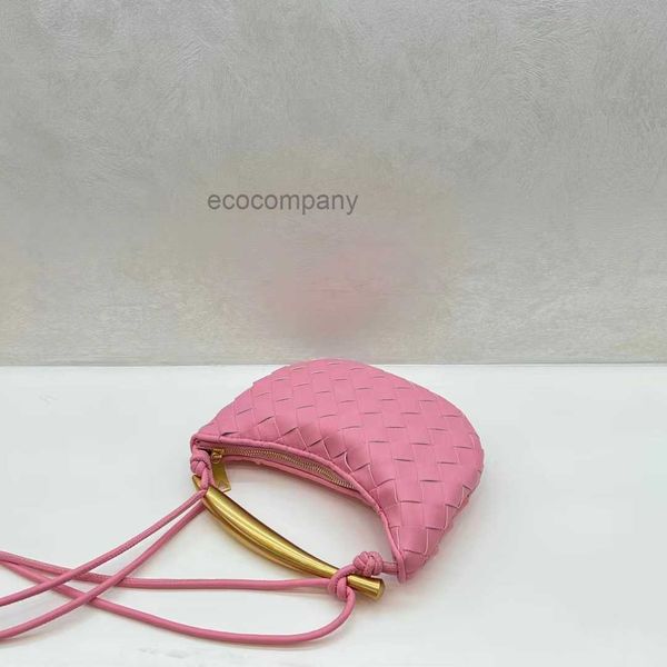 small new handbag designer design woven sardine bag dumpling tidy leisure versatile real leather ngun
small new handbag designer design woven sardine bag dumpling tidy leisure versatile real leather ngun