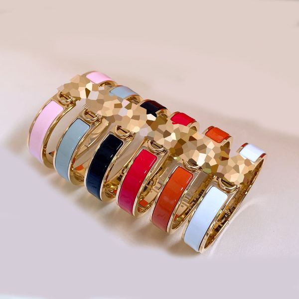 12mm enamel clic bangle for women charm bracelets lock style new version 18k gold plated, Golden;silver
12mm enamel clic bangle for women charm bracelets lock style new version 18k gold plated, Golden;silver