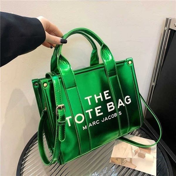 foreign cross border new handheld bag for women 2023 one shoulder crossbody retro fashion letter tote
foreign cross border new handheld bag for women 2023 one shoulder crossbody retro fashion letter tote