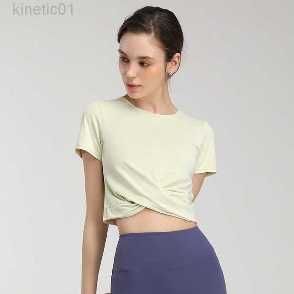 2023 desginer alos yoga bra lulualosuit short sleeved t-shirt quick drying fabric breathable women's short open belly button running, White
2023 desginer alos yoga bra lulualosuit short sleeved t-shirt quick drying fabric breathable women's short open belly button running, White