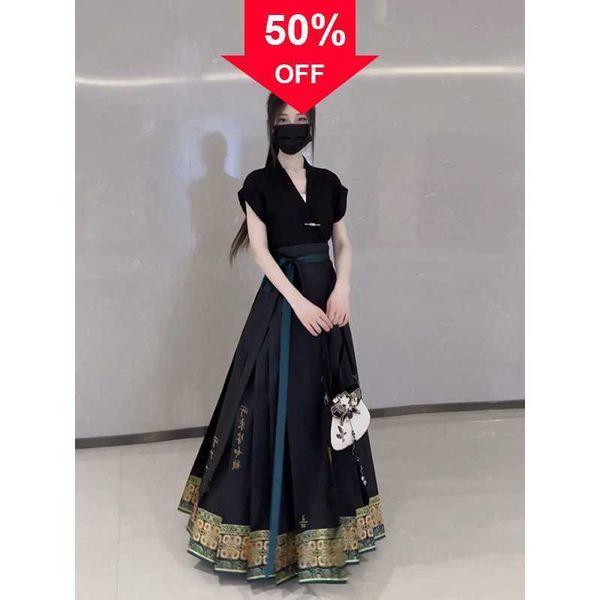 summer thin new chinese national style women's clothing song national style han style mamianqun daily skirt suit, Black;red
summer thin new chinese national style women's clothing song national style han style mamianqun daily skirt suit, Black;red
