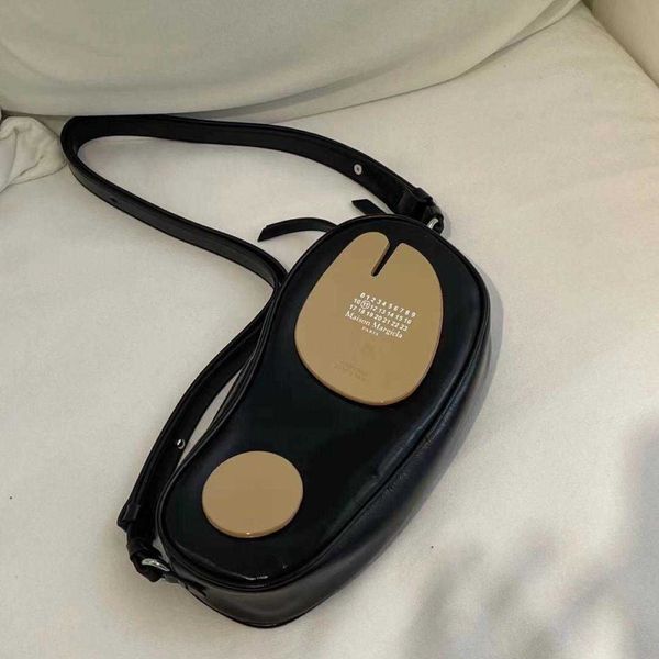 luxuries designers niche margiela magilla men and women's mm6 sheepskin cross-body shoulder waist bag chest bag cloud bag rsf1
luxuries designers niche margiela magilla men and women's mm6 sheepskin cross-body shoulder waist bag chest bag cloud bag rsf1