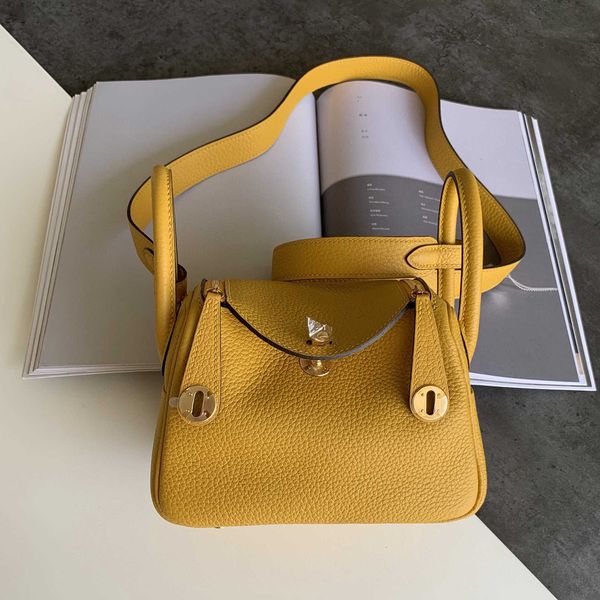 luxury hemrres tote bag lindys high order mini layer togo cowhide leather one shoulder portable cross messenger women's bag doctor j7yt
luxury hemrres tote bag lindys high order mini layer togo cowhide leather one shoulder portable cross messenger women's bag doctor j7yt