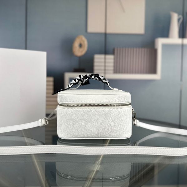crossbody designer bag leather mini bag travel toiletry bag makeup cosmetic bags luxurys handbagswomen bag handle women totes clutch celebri
crossbody designer bag leather mini bag travel toiletry bag makeup cosmetic bags luxurys handbagswomen bag handle women totes clutch celebri