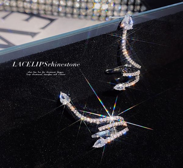 fashion niche back design sense serpentine zircon earrings ear bone clip light luxury integrated women clipon jewelry clipon s2388764, Silver
fashion niche back design sense serpentine zircon earrings ear bone clip light luxury integrated women clipon jewelry clipon s2388764, Silver