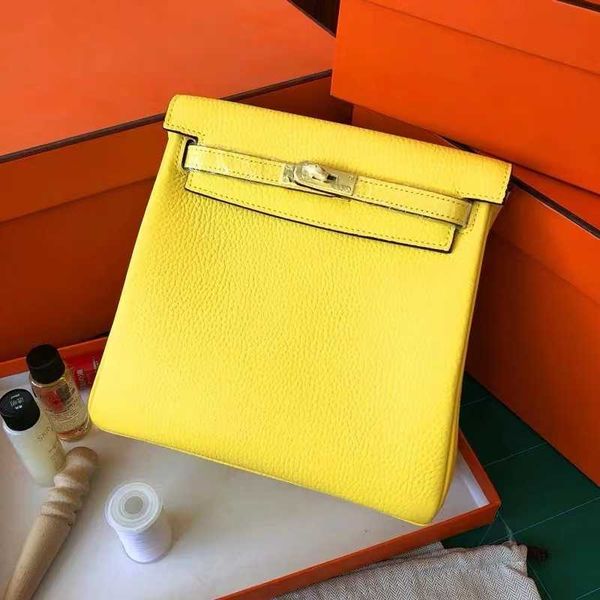 bag 2023 summer new backpack head layer cowhide ado book versatile fashion genuine leather women's
bag 2023 summer new backpack head layer cowhide ado book versatile fashion genuine leather women's