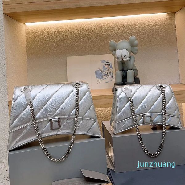 designer -classic bags women shoulder handbag casusl chains crossbody bags leather silver messenger handbags wallet lady backpack
designer -classic bags women shoulder handbag casusl chains crossbody bags leather silver messenger handbags wallet lady backpack