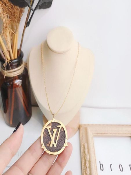 fashion womens design necklace faux leather 18k gold plated stainless steel necklaces choker chain flower letter lock pendant wedd3269272, Silver
fashion womens design necklace faux leather 18k gold plated stainless steel necklaces choker chain flower letter lock pendant wedd3269272, Silver