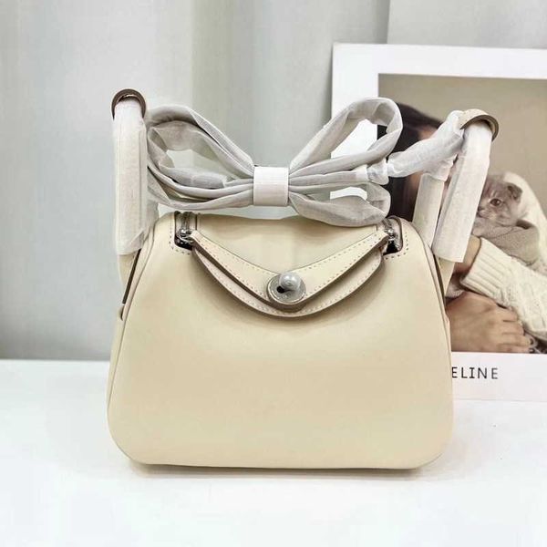 luxury hemrres tote bag new cow leather mini lindys bag single shoulder messenger small doctor
luxury hemrres tote bag new cow leather mini lindys bag single shoulder messenger small doctor