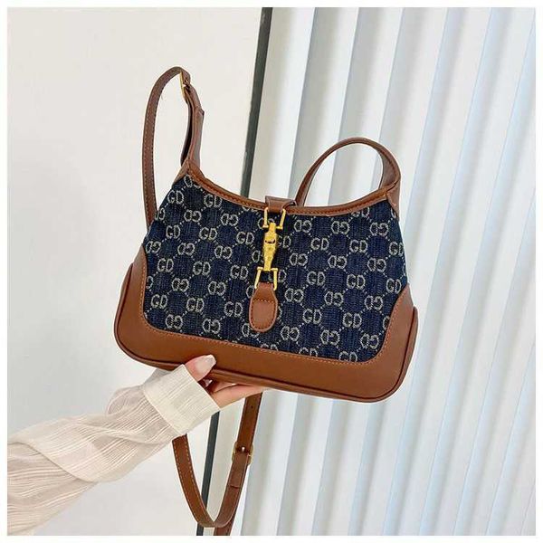 vintage vintage denim cloth bag high sense small crowd light luxury one cross body underarm bag women
vintage vintage denim cloth bag high sense small crowd light luxury one cross body underarm bag women