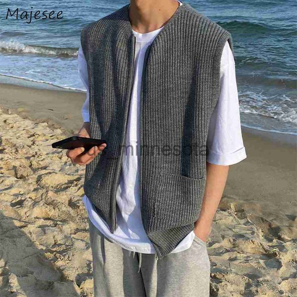 men's sweaters zip up sweater vest men clothing streetwear allmatch solid sleeveless cool ulzzang chic fashion new arrival teens handso, White;black
men's sweaters zip up sweater vest men clothing streetwear allmatch solid sleeveless cool ulzzang chic fashion new arrival teens handso, White;black