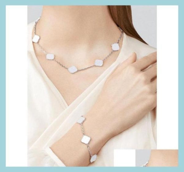 pendant necklaces fashion necklaces designers four leaf clover necklace jewelry sets for women and bracelets 5 motifs gift stainle7376772, Silver
pendant necklaces fashion necklaces designers four leaf clover necklace jewelry sets for women and bracelets 5 motifs gift stainle7376772, Silver