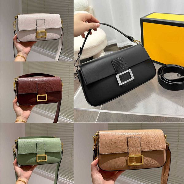 nxy baguette bag luxuries designer women underarm leather handbags square shoulder lady shopping messenger bags purse 230218
nxy baguette bag luxuries designer women underarm leather handbags square shoulder lady shopping messenger bags purse 230218
