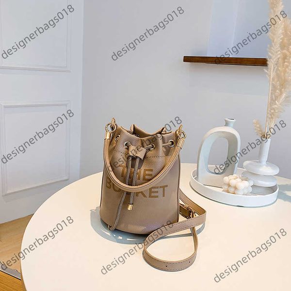 designers bucket womens shoulder bags totes fashion metallic handbags classic gift wholesale soft leather travel holiday party messenger
designers bucket womens shoulder bags totes fashion metallic handbags classic gift wholesale soft leather travel holiday party messenger