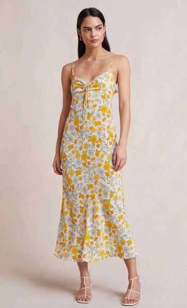 basic casual dresses spring/summer new women's fashion french minority floral print long strap dress, Black;gray
basic casual dresses spring/summer new women's fashion french minority floral print long strap dress, Black;gray