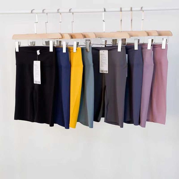 yoga summer sport women high waist naked feel gym pockets breathable push up running fitness workout short pants lemon exercise athletic
yoga summer sport women high waist naked feel gym pockets breathable push up running fitness workout short pants lemon exercise athletic