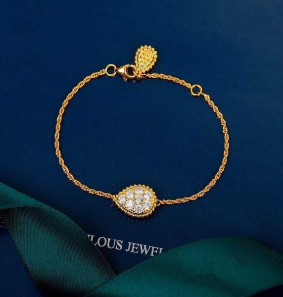 new brand pure 925 sterling silver jewelry for women water drop bracelet praty wedding jewelry cute gold color diamond lovely5761442, Golden;silver
new brand pure 925 sterling silver jewelry for women water drop bracelet praty wedding jewelry cute gold color diamond lovely5761442, Golden;silver